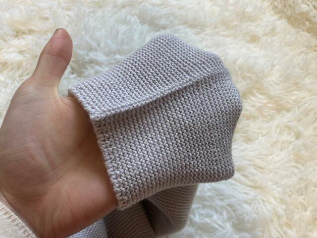 【UNIQLO　3Dクルーネックセーター】厚すぎず薄すぎない生地