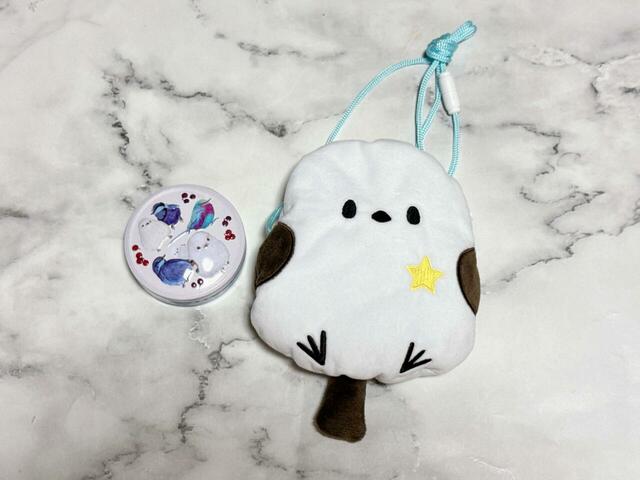 【カルディ】人気のシマエナガグッズ新作！クリスマス仕様がかわいい