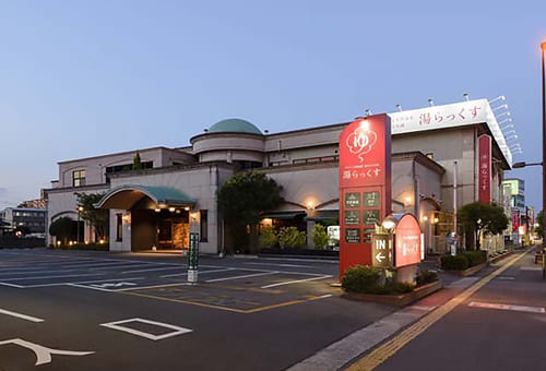 「湯らっくす」（熊本・熊本市）30名近いアウフグーススタッフが在籍