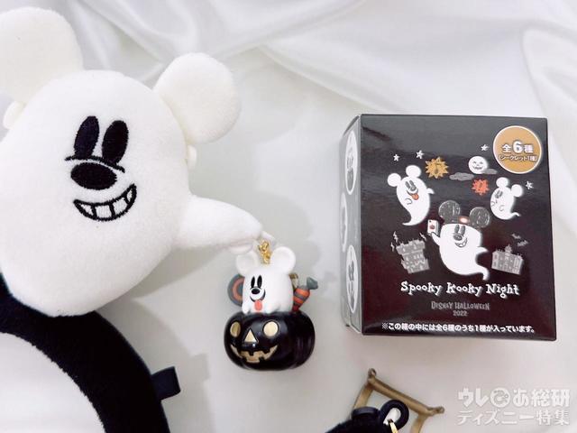 フィギュアチャーム:1個800円