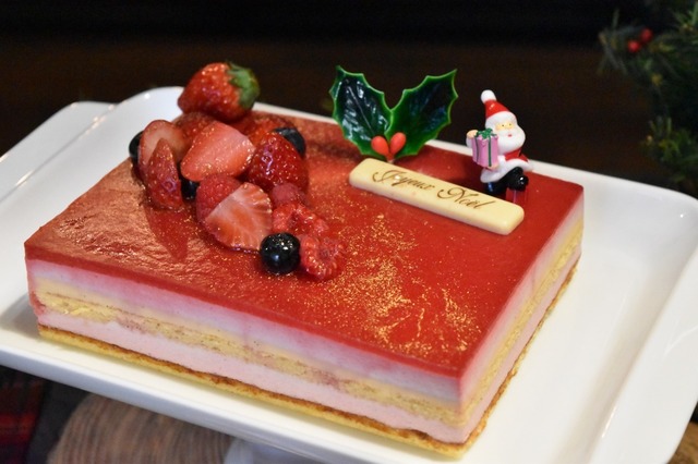 【パティスリー ドゥ シェフ フジウ】トロワ―ビジュー