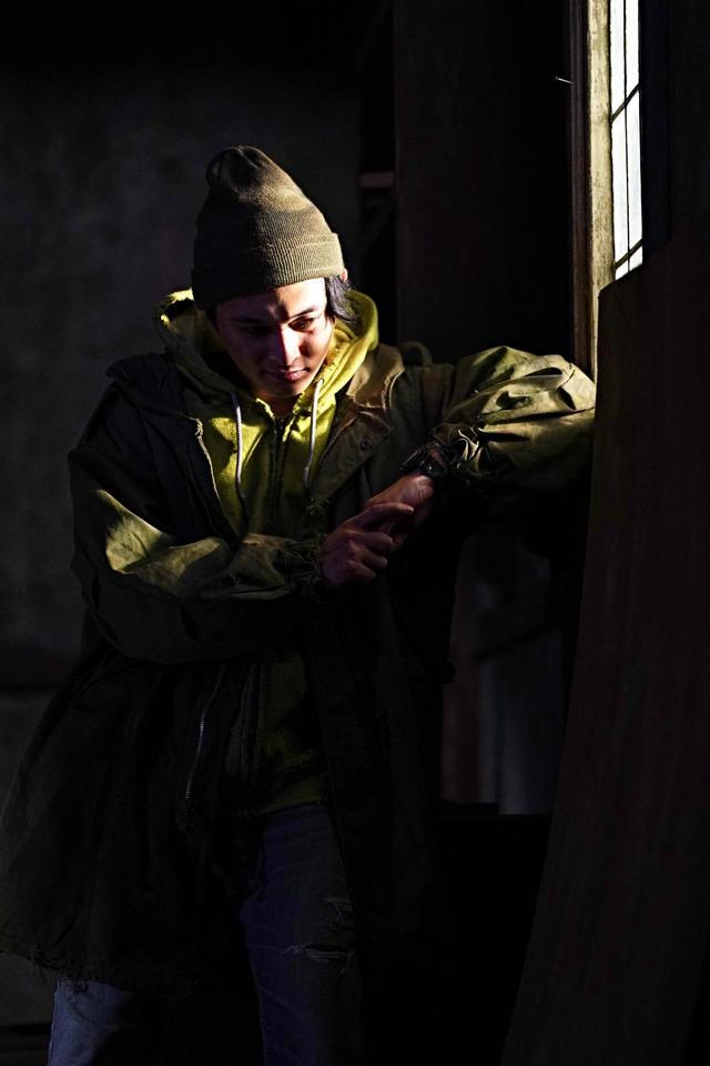 舞台『マーキュリー・ファー Mercury Fur』 撮影：細野晋司