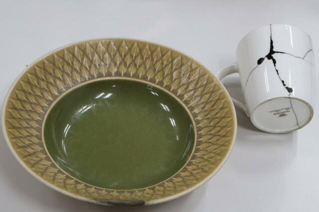 友人からの頼まれものを直したり、メルカリで購入した器を使って楽しみながら修理しているそうです。