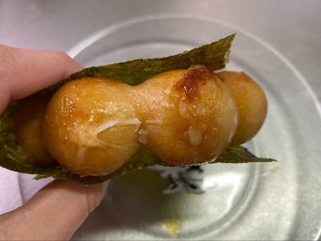 【ミスタードーナツ アレンジレシピ】炙った焼き海苔を巻いたら完成！
