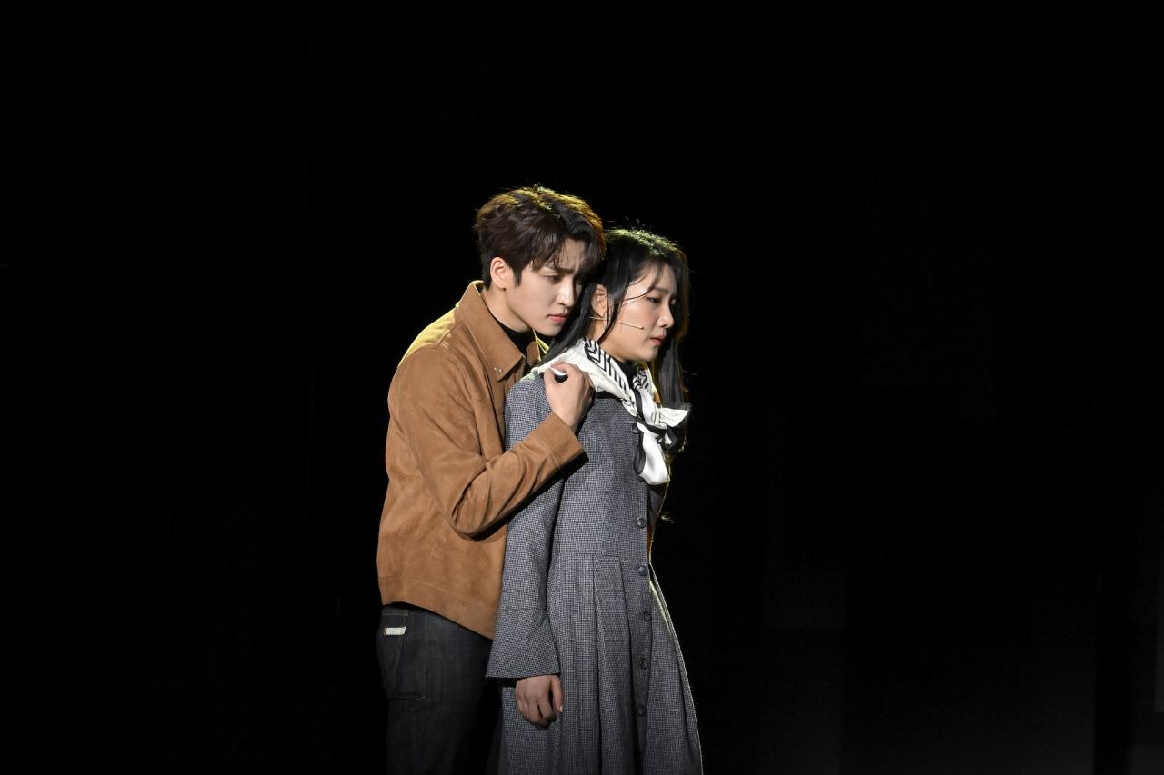 貴重 サイン入り ASTRO ジンジン ユンサナ 愛の不時着 公式 トート
