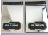 【キャンドゥコスメグッズランキング：第4位】「2WAYビッグミラー　WH・BK」各110円（税込）