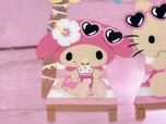 ハートのサングラスを頭に乗せたマイメロ。かわいすぎる〜!