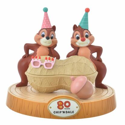 チップ&デール 80周年 ピンバッジ チップ＆デールがスクリーンデビュー80周年！お誕生日をお祝い