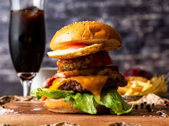 Z BURGER&CRAFT BEER TAP