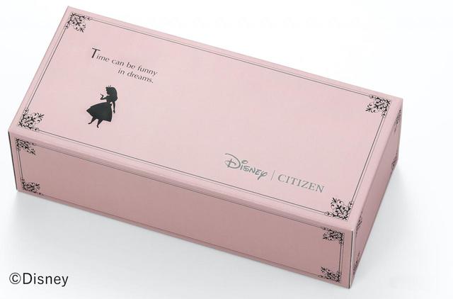 CITIZEN L『ふしぎの国のアリス』限定ボックス EM0903-00W,99,000円（税込）,ケース径30.5mm厚さ7.3mm（設計値）