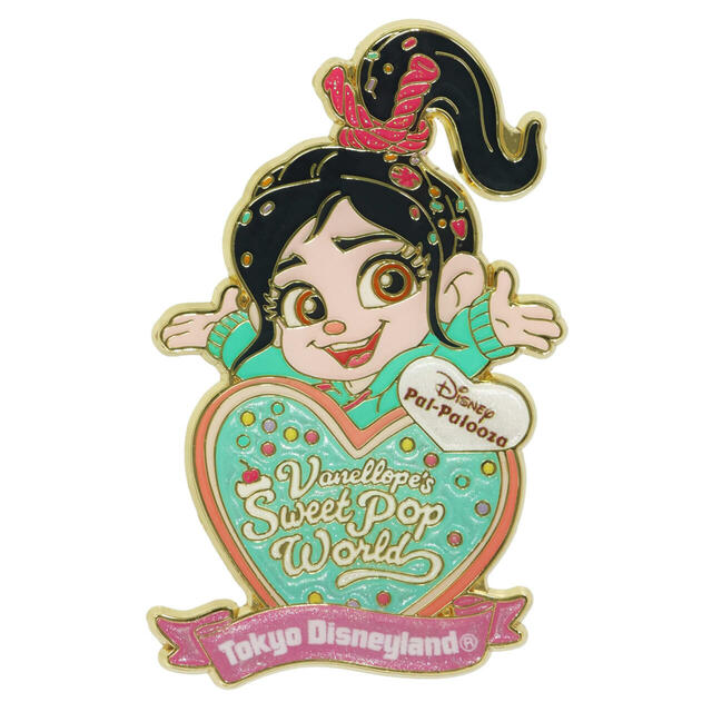 ピンバッジ 1,200円｜ディズニー・パルパルーザ「ヴァネロペのスウィーツ・ポップ・ワールド」スペシャルグッズ｜販売店舗：東京ディズニーランド「ディズニー＆カンパニー」｜発売日：2025年1月14日（火）