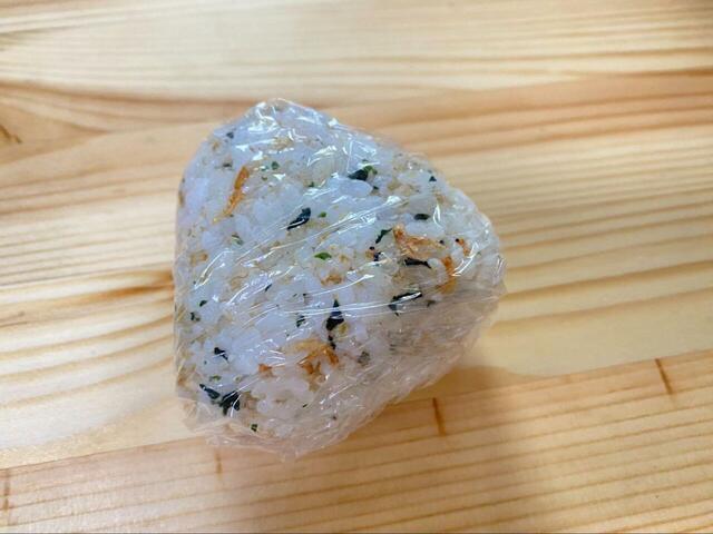 【紀ノ国屋 いそのふりかけ】混ぜ込んでおむすびにするのもおすすめ