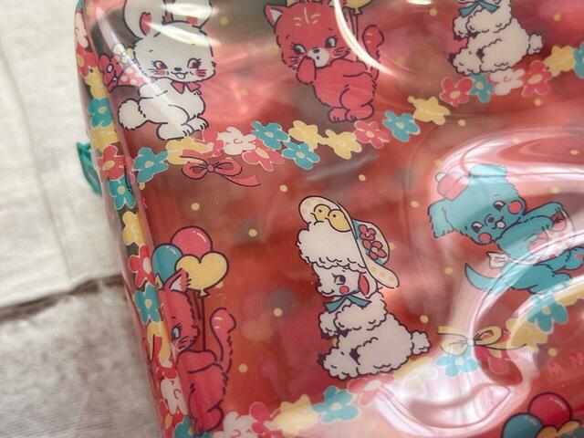 クリア素材が涼しげでかわいい♪
