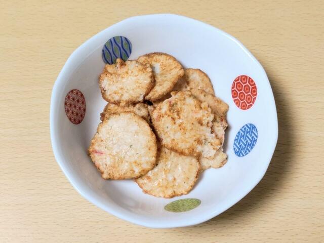 【大橋珍味堂 甲賀流たこ焼せんべい ソースマヨ味 264g(22g×12袋) 1298円】ソースの食欲をそそる香りが口の中に広がる