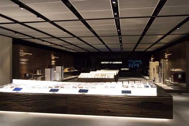 サムスン：サムスン電子水原本社　歴史展示コーナー