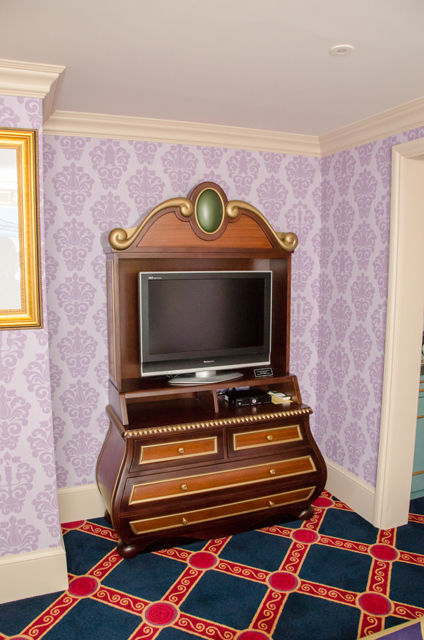 東京ディズニーランドホテル「ディズニー美女と野獣ルーム」©Disney