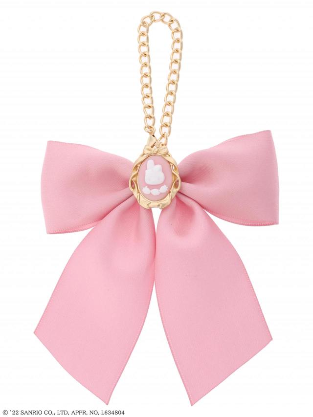 【Maison de FLEUR×サンリオ】カメオチャーム：価格 3,300円（税込）