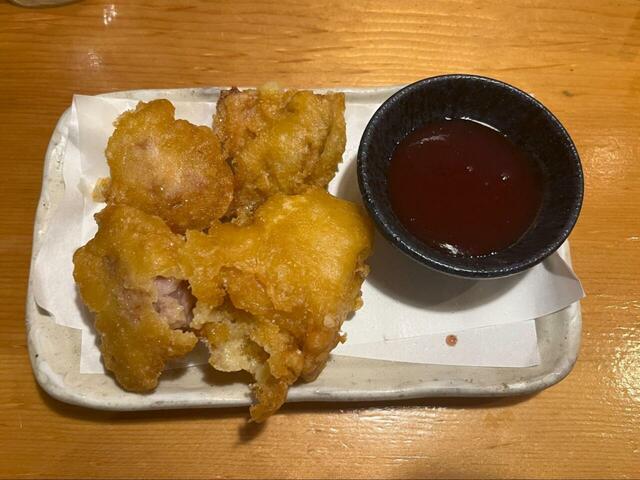 【鳥貴族 とり天 梅肉ソース添え】揚げ物にはさっぱりとした梅肉ソースが合います
