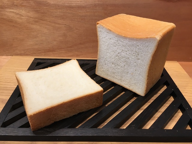 食パン「ホワイト」