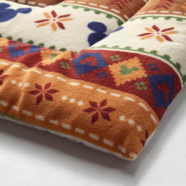 【おうちディズニー】低反発ウレタン入りラグ・こたつ厚敷きふとん