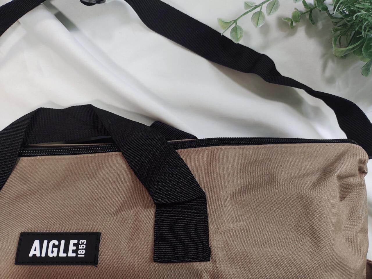 AIGLEのボストンバッグ付録がめちゃ使える！2way仕様＆2泊分いけそうな