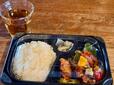 【ガスト　彩り野菜の黒酢から揚げ弁当】野菜も一緒に楽しめるバランスの良いお弁当