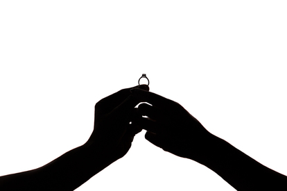 好きになった人が 既婚者 だった 不倫に走った女性 踏みとどまった女性の違い 1 2 Mimot ミモット