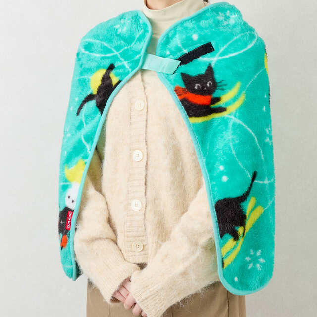 【カフェ・ベローチェ】簡単に留められるマジックテープ付きなので肩掛けにも。