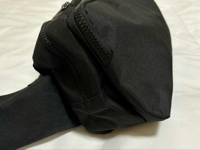 【ワークマン　ベーシックボディバッグ】しっかりした生地感ながら、バッグ自体は軽いのが高ポイント！