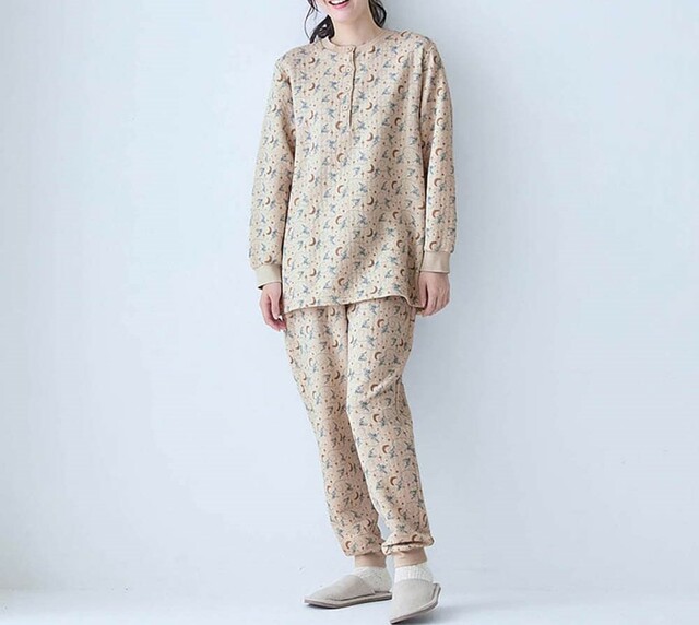 ニットキルトパジャマ（選べるキャラクター）｜￥4,990 （税込）