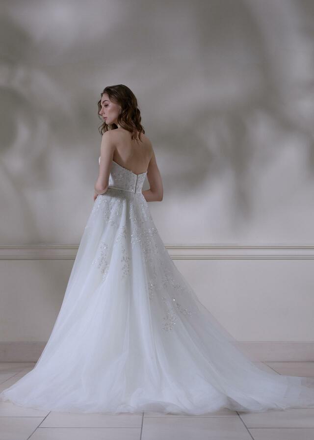 「DAVID K NEW YORK(デヴィッド ケイ ニューヨーク)」新作ウェディングドレス NY-0128_Offwhite