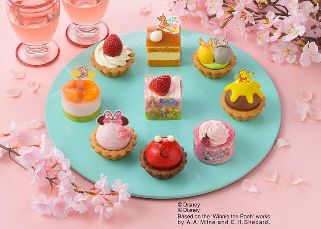 全9種のプチケーキのセット！＜ディズニー＞お花見パーティー（9個入）価格：3,300円（税込3,564円）【銀座コージーコーナー×ディズニー】