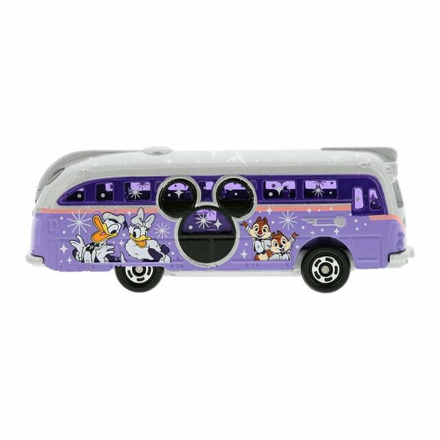 ディズニー・ビークル・コレクション〈トミカ〉 1,500円｜サイズ：縦約8×横約2×高さ約3cm｜東京ディズニーリゾート「ディズニー100」グッズ｜販売店舗：東京ディズニーランド「ギャグファクトリー/ファイブ・アンド・ダイム」、東京ディズニーシー「エンポーリオ」｜発売日：2023年2月2日（木）