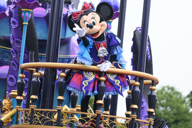 東京ディズニーランド「ザ・ヴィランズ・ハロウィーンInto the Frenzy”」プレスプレビューの様子