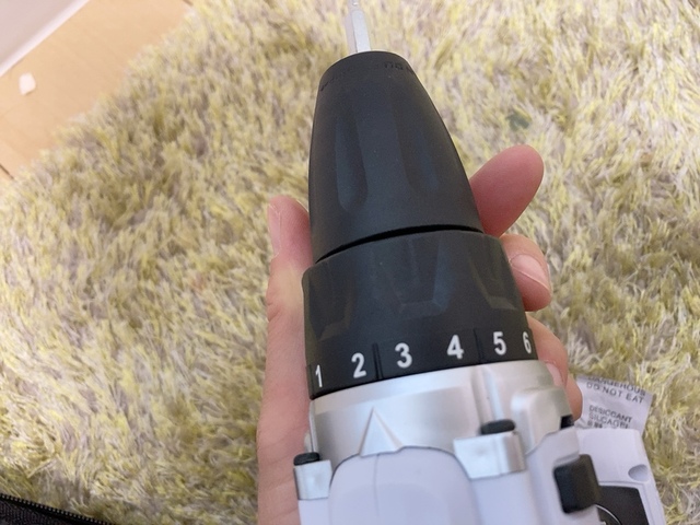 【アイリスオーヤマ 充電式ドライバドリル JCD28-C】トルクの調整も可能