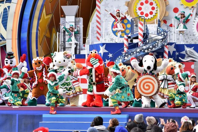 サンタのマジカル・サプライズ｜ユニバーサル・ワンダー・クリスマス｜ユニバーサル・スタジオ・ジャパン