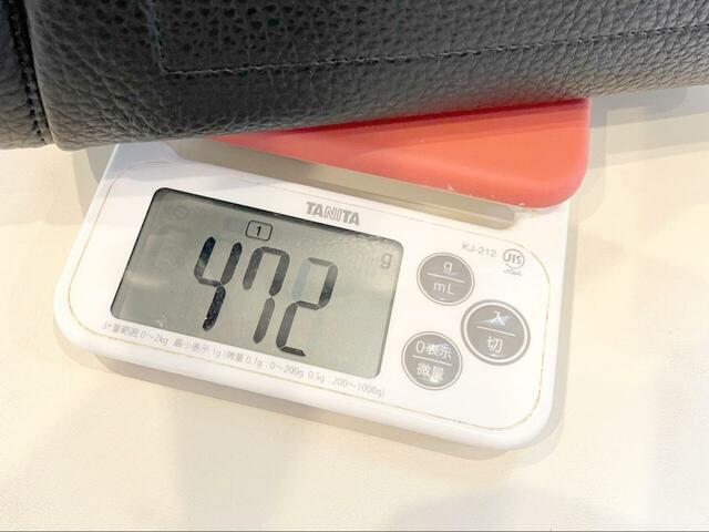 【GLOBAL WORK スペ軽変形5WAYBAG】公式では重さ約470g。実際に量ってみても本当に軽い!