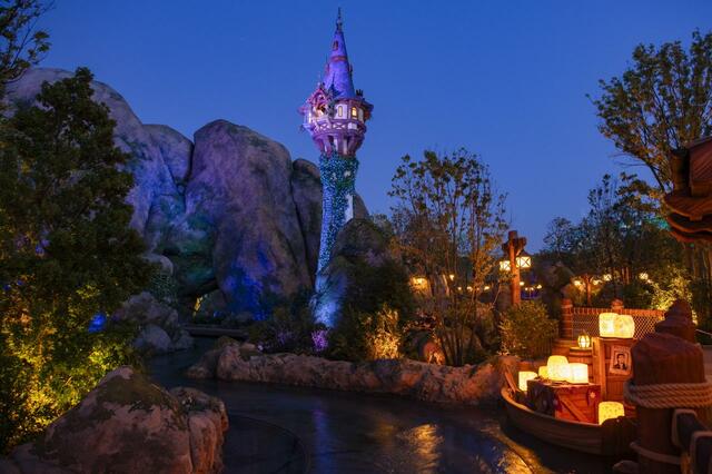 東京ディズニーシー「ファンタジースプリングス」内「ラプンツェルのランタンフェスティバル」