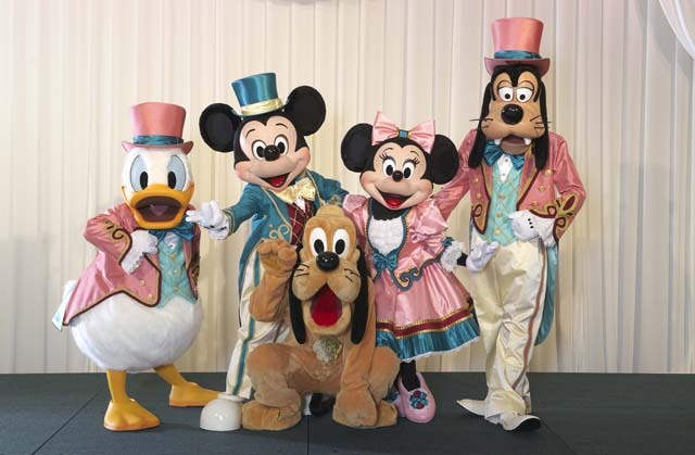 キャラクターグリーティングのイメージ（東京ディズニーランドホテル）