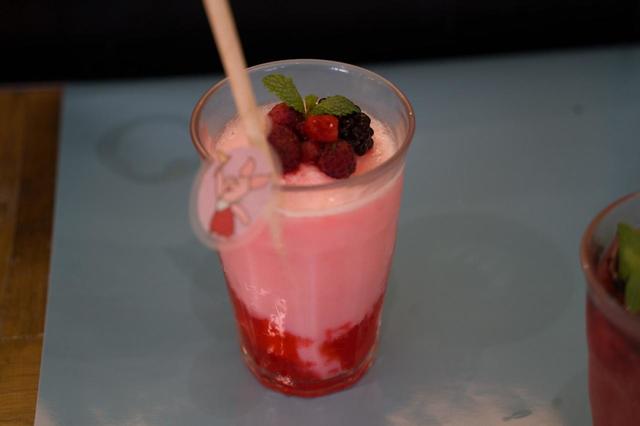 <ピグレット>ストロベリーヨーグルトスムージー 1,089円