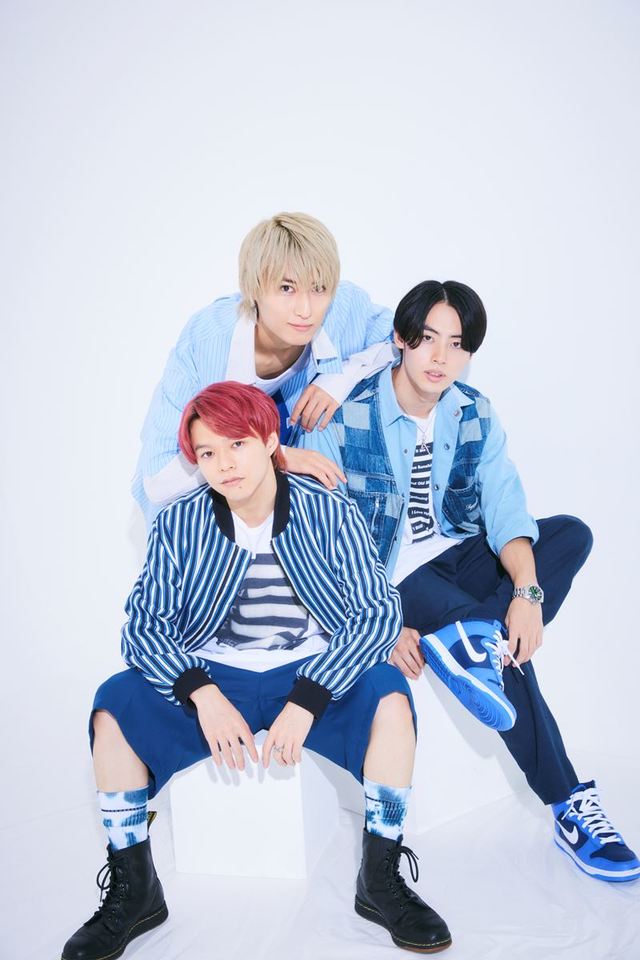 SUPER★DRAGON（左から志村玲於、飯島颯、松村和哉）