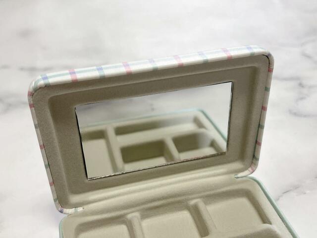 なんとミラー付き！