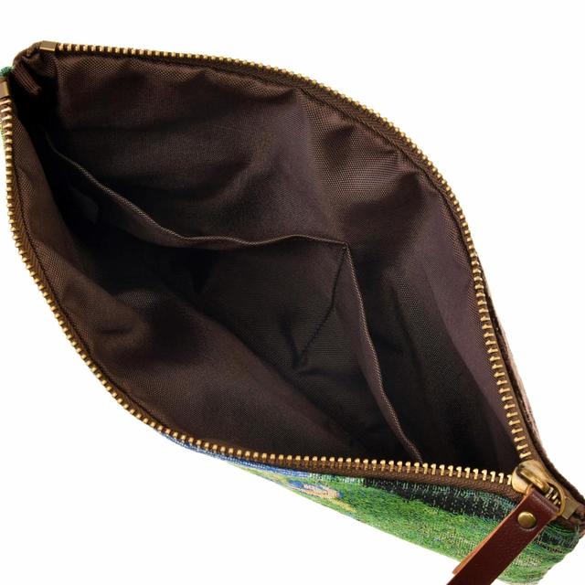 バンビ、とんすけ、フラワー ポーチ フラット Bambi 80years 2,640円