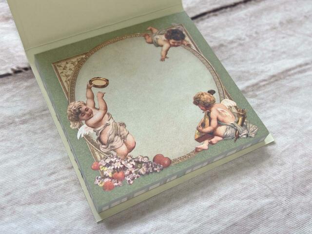 絵柄は2種類。こちらは天使のイラスト柄