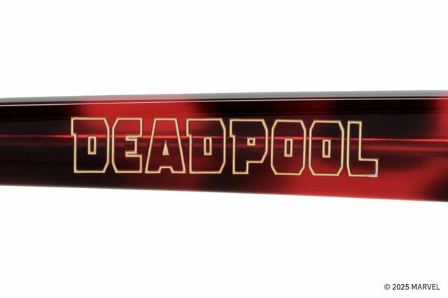 サングラス ¥12,200｜Zoff「MARVEL COLLECTION DEADPOOL&WOLVERINE」DEADPOOL&WOLVERINE MODEL