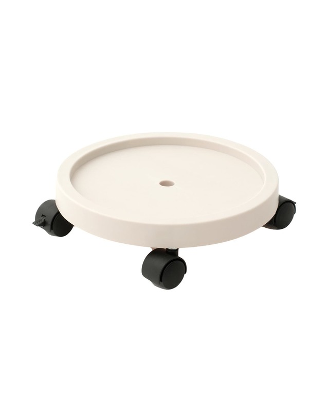 【3COINSのインテリアグッズ売れ筋ランキング 8位】「キャスター付きトレー」550円（税込）