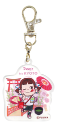 「遠征！スマイルスイッチ部！in KYOTO ペコちゃんアクリルチャーム」   税込550円