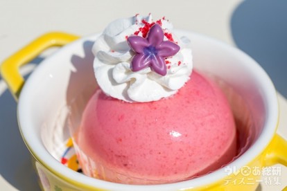 かわいいスーベニア付き ディズニー イースター 17 限定 チェリー ホワイトチョコムースケーキ 実食レポ 動画あり ディズニー特集 ウレぴあ総研