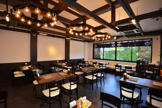 りらっくま茶房店内　©2018 San-X Co., Ltd. All Rights Reserved.