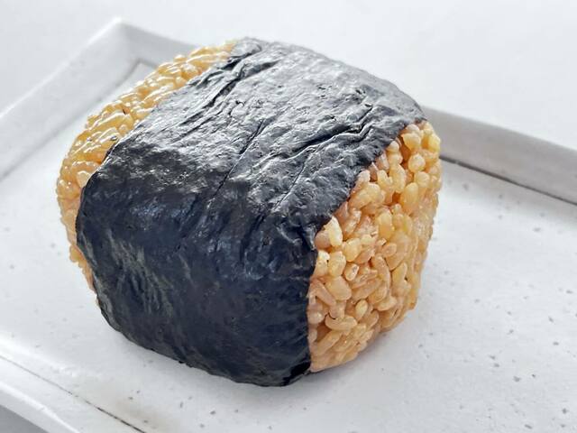 「まるごと煮玉子むすび」